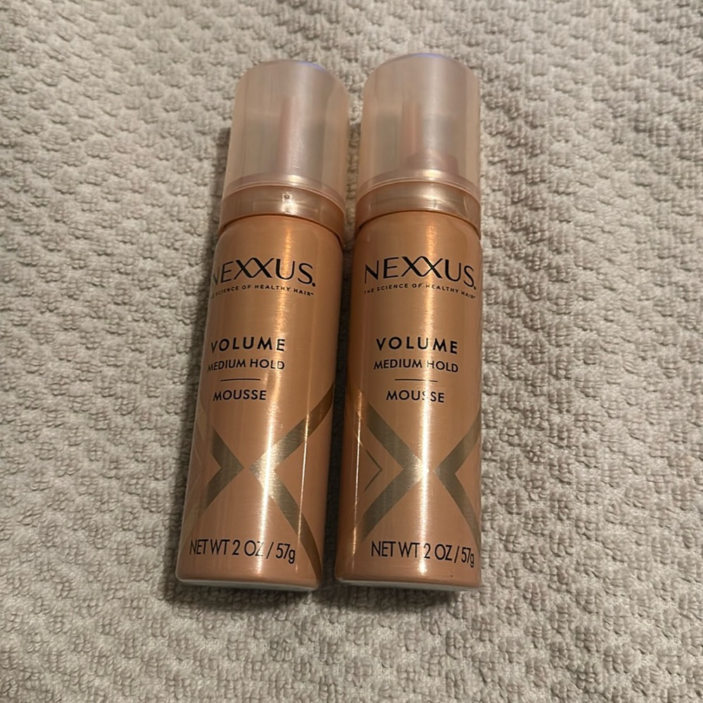 Nexxus Volumizing Mousse medium‎ hold lot of 2 / 2oz bottles